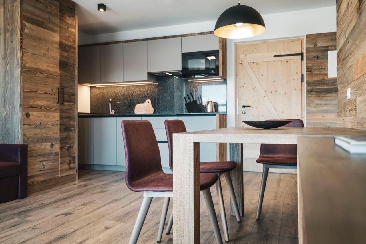 Sartu Apartments San Vigilio Di Marebbe Bagian luar foto